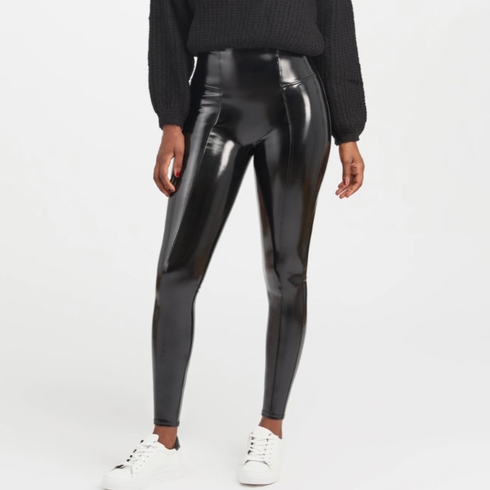 NWT! Spanx Faux Patent Leather Leggings Vegan Shiny Black Sexy Flattering Figure